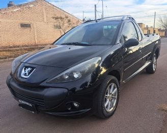 Peugeot Hoggar Usada en Mendoza