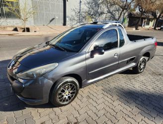Peugeot Hoggar Usada en Mendoza