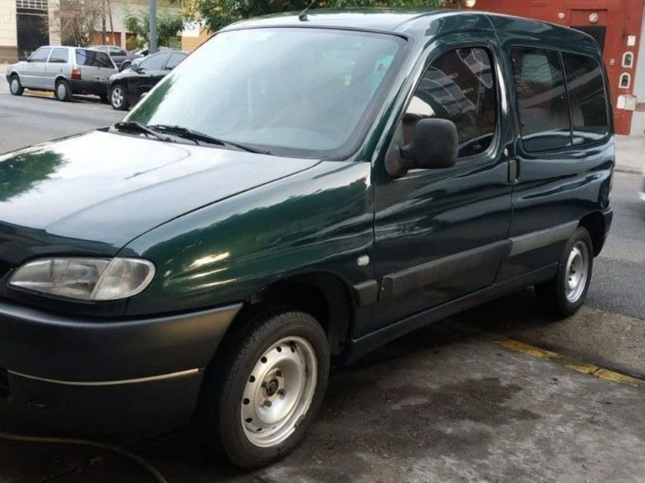 Peugeot Partner Usada en Buenos Aires, deRuedas