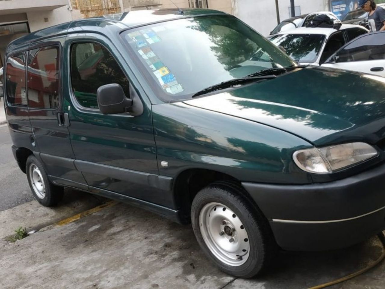 Peugeot Partner Usada en Buenos Aires, deRuedas