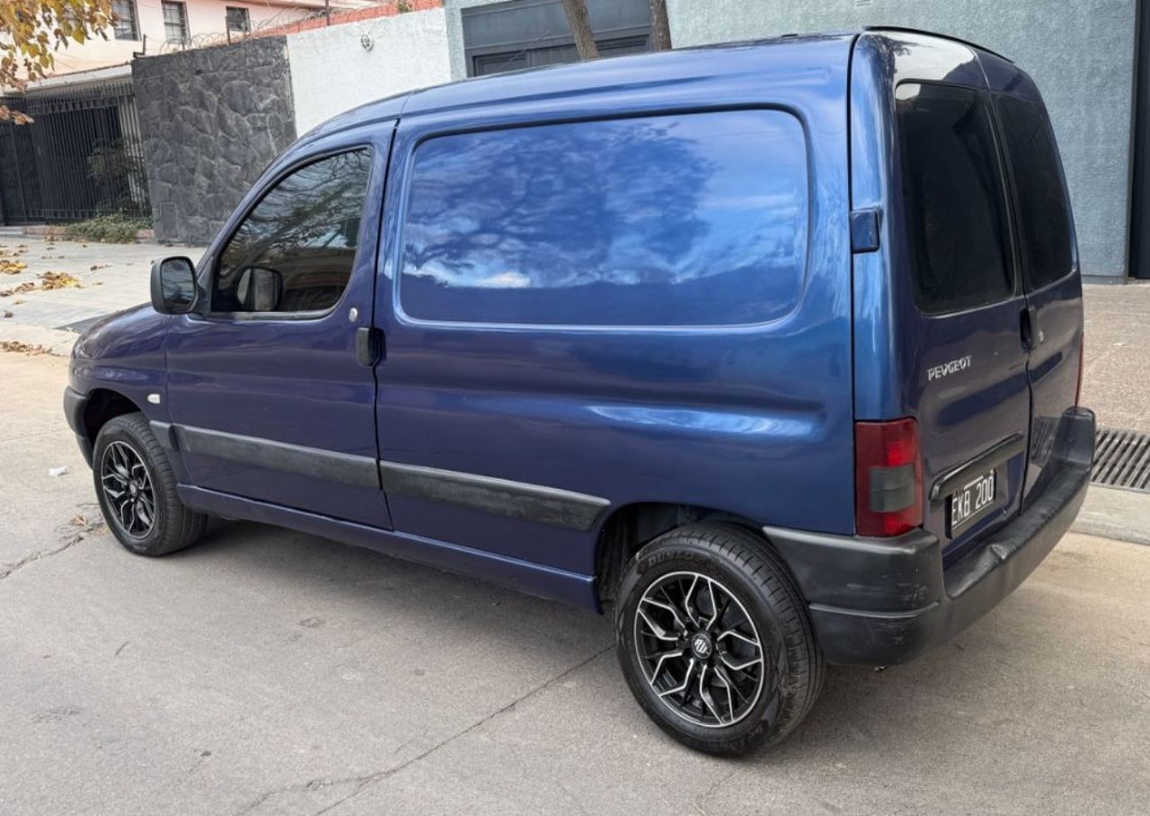 Peugeot Partner Usada en Mendoza, deRuedas