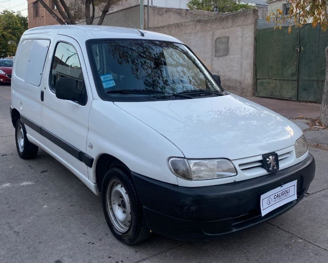 Peugeot Partner Usada en Mendoza, deRuedas