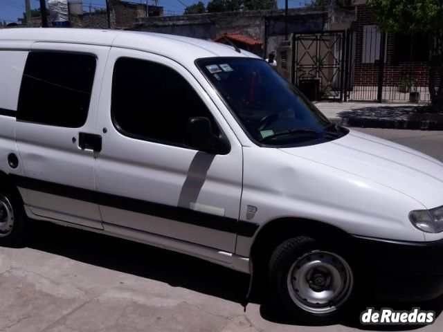 Peugeot Partner Usada en Buenos Aires, deRuedas