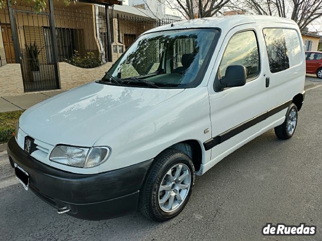 Peugeot Partner Usada en Mendoza, deRuedas