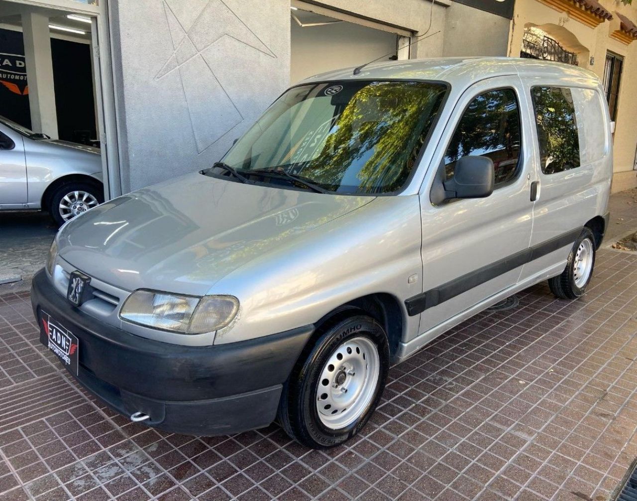 Peugeot Partner Usada en Mendoza, deRuedas