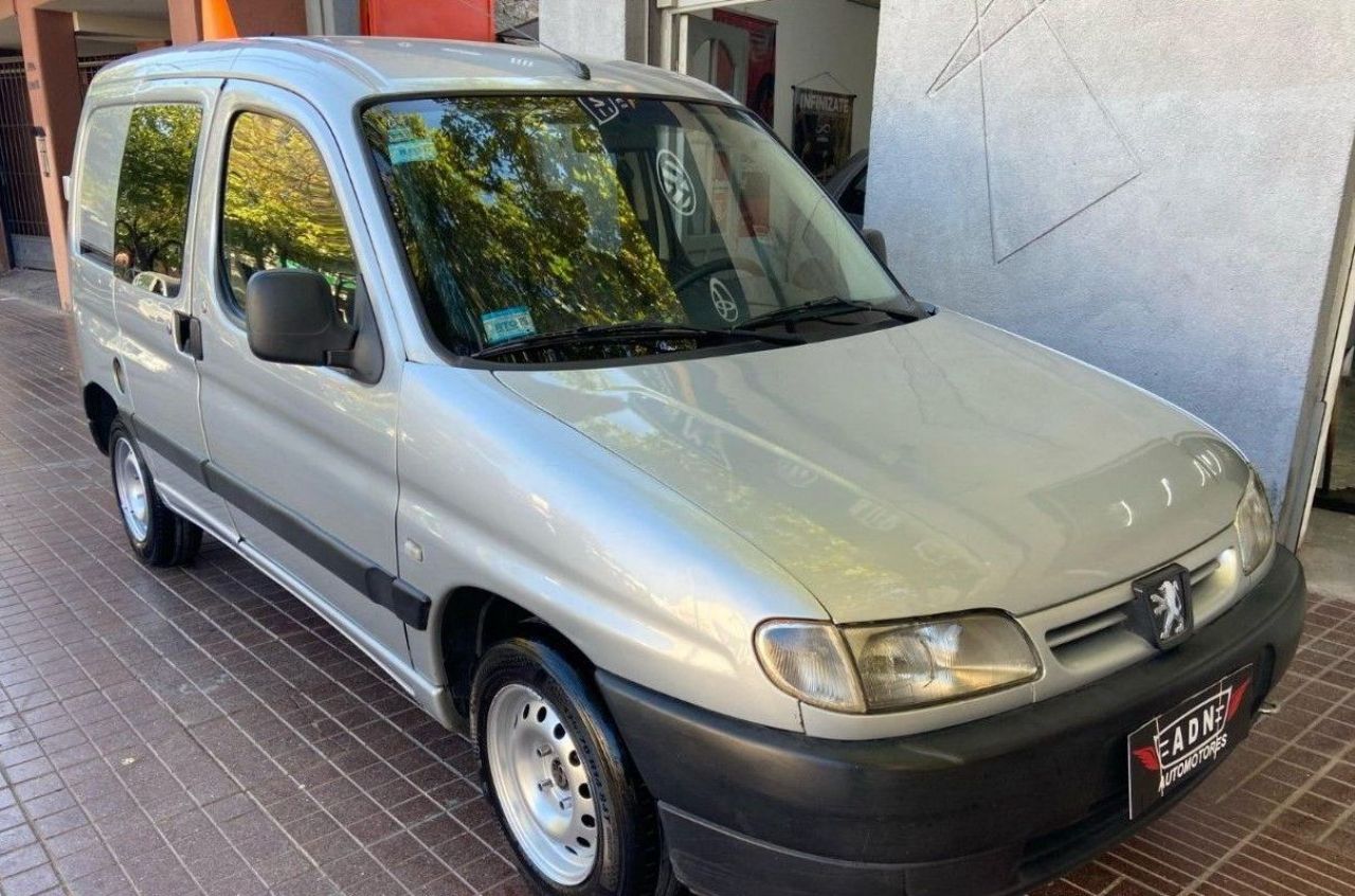 Peugeot Partner Usada en Mendoza, deRuedas
