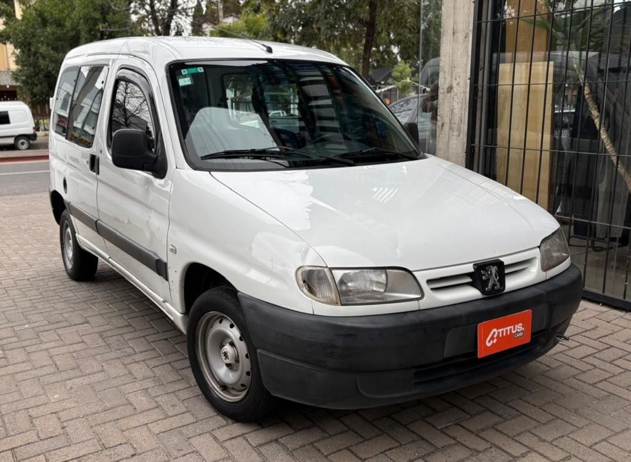 Peugeot Partner Usada en Córdoba, deRuedas