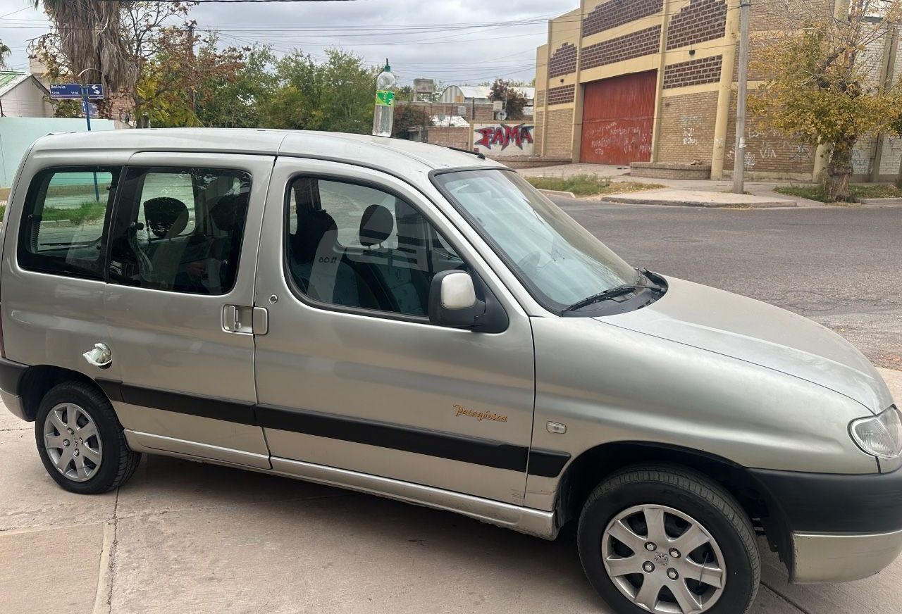 Peugeot Partner Usada en Mendoza, deRuedas