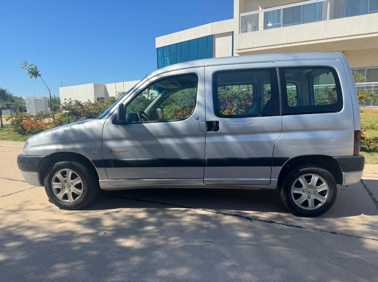 Peugeot Partner Usada en Mendoza, deRuedas