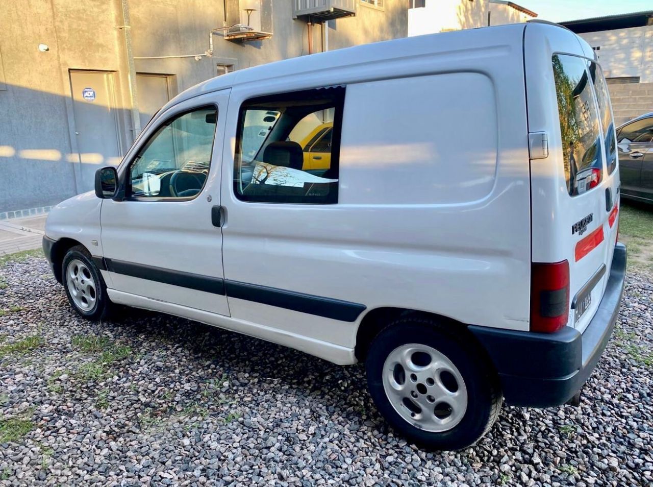 Peugeot Partner Usada en Córdoba, deRuedas