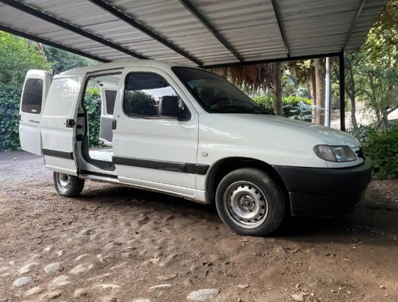 Peugeot Partner Usada en Mendoza, deRuedas