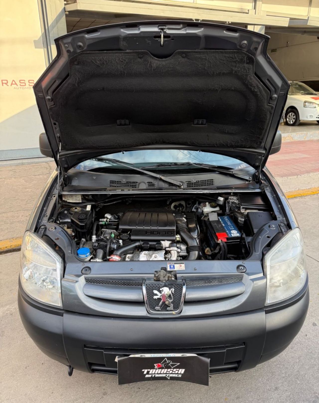 Peugeot Partner Usada en Córdoba, deRuedas