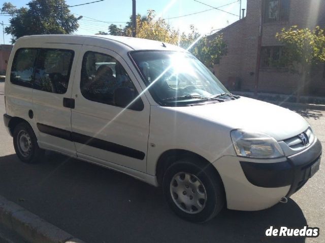 Peugeot Partner Usada en Mendoza, deRuedas