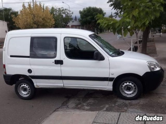 Peugeot Partner Usada en Mendoza, deRuedas