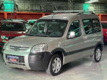 Peugeot Partner Usada en San Juan Financiado