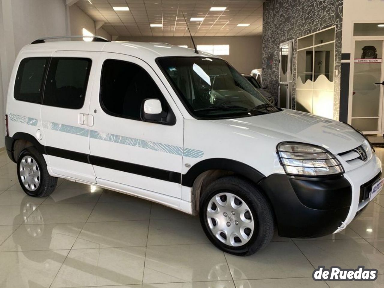 Peugeot Partner Usada en Córdoba, deRuedas