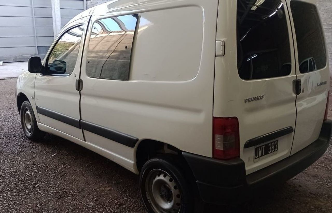 Peugeot Partner Usada en Mendoza, deRuedas