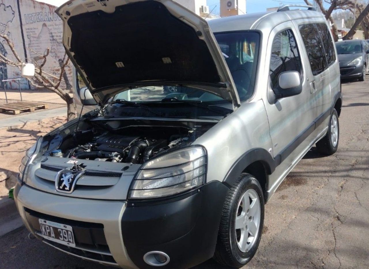 Peugeot Partner Usada en Mendoza, deRuedas