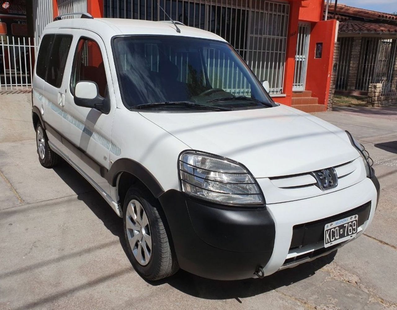 Peugeot Partner Usada en Mendoza, deRuedas