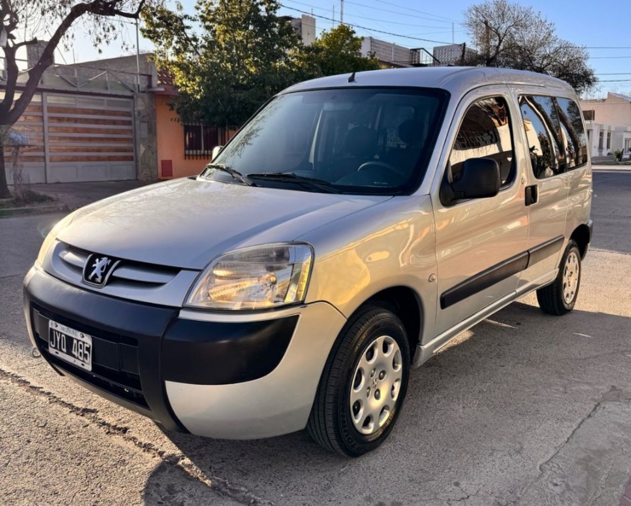 Peugeot Partner Usada en Mendoza, deRuedas