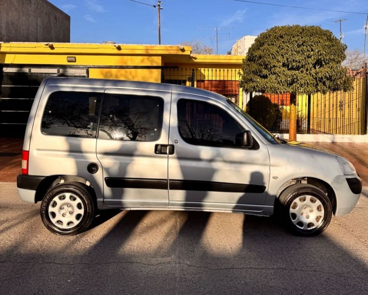 Peugeot Partner Usada en Mendoza, deRuedas