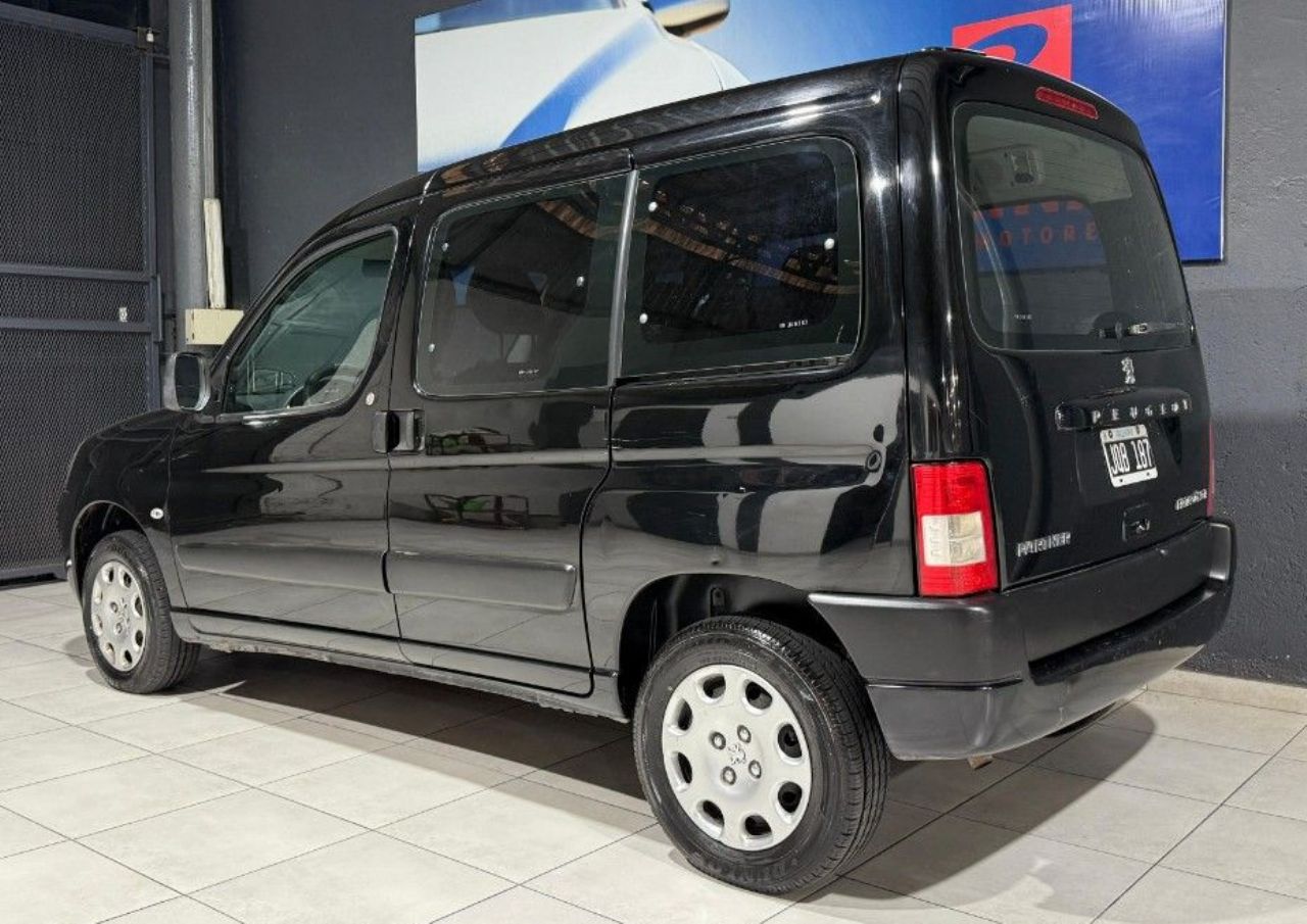 Peugeot Partner Usada Financiado en Mendoza, deRuedas