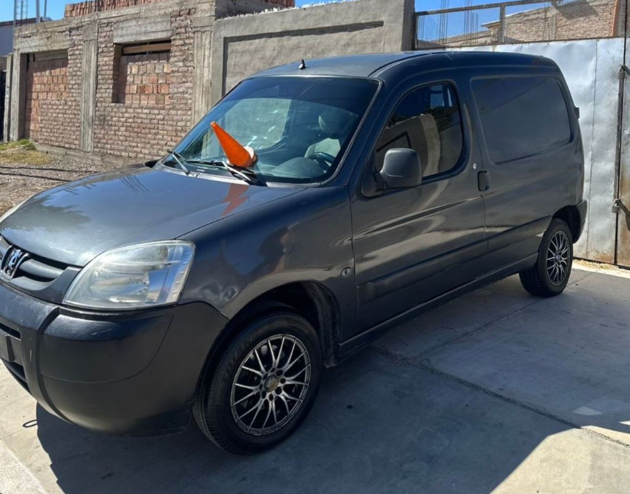 Peugeot Partner Usada Financiado en Mendoza, deRuedas