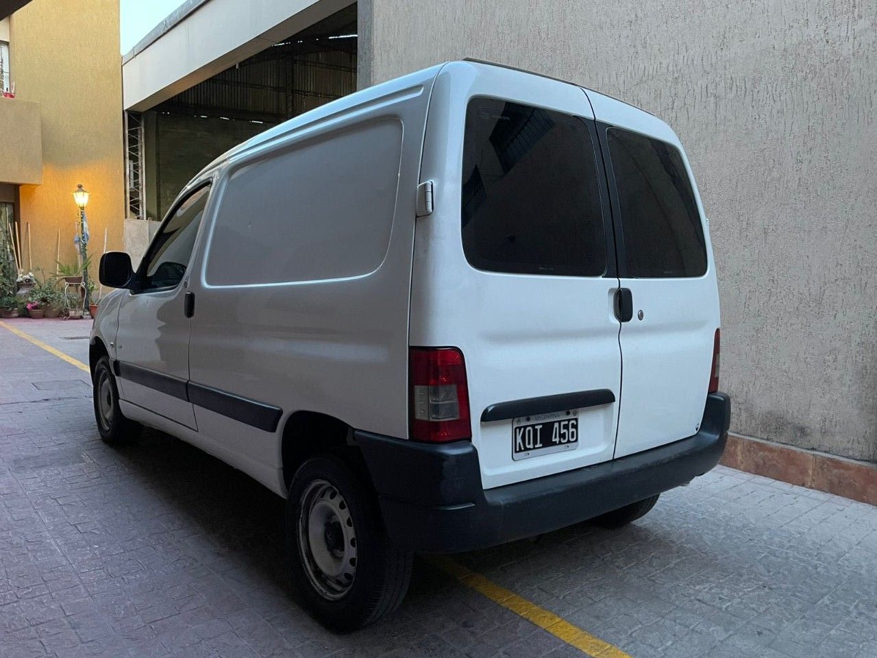 Peugeot Partner Usada en Mendoza, deRuedas