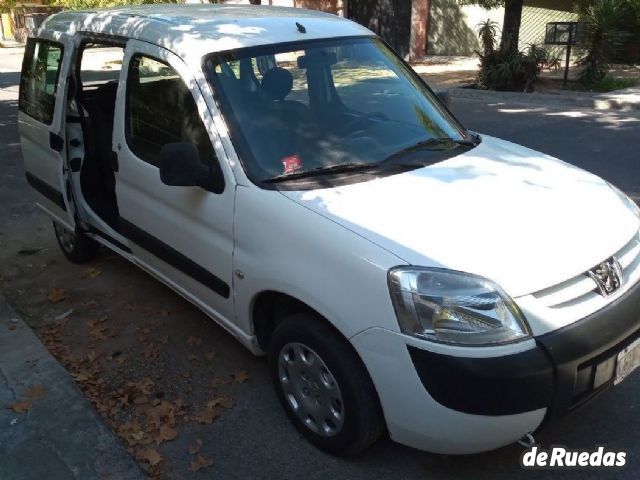 Peugeot Partner Usada en Mendoza, deRuedas