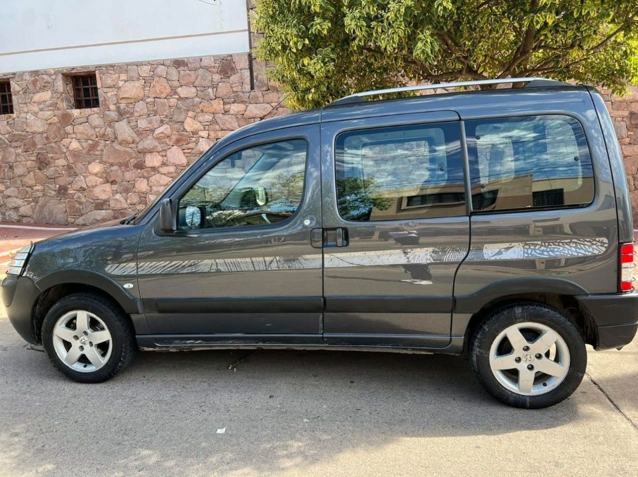 Peugeot Partner Usada en Córdoba, deRuedas