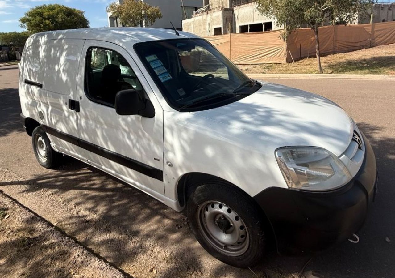 Peugeot Partner Usada en Mendoza, deRuedas
