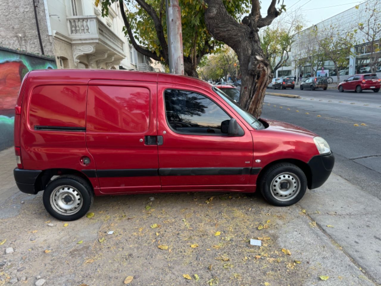 Peugeot Partner Usada en Mendoza, deRuedas