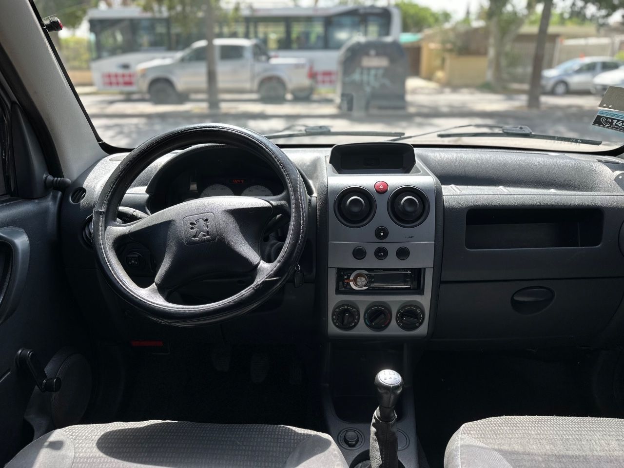 Peugeot Partner Usada en San Juan, deRuedas