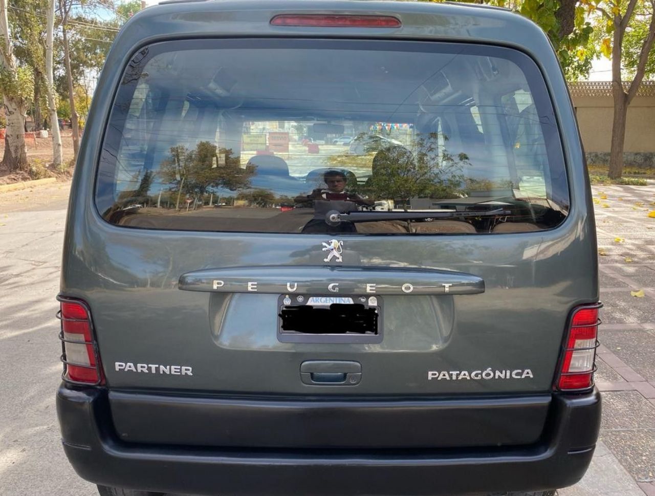 Peugeot Partner Usada Financiado en Mendoza, deRuedas