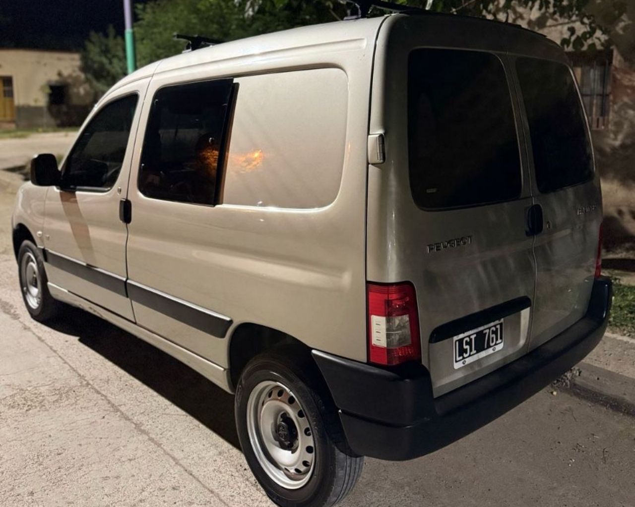 Peugeot Partner Usada Financiado en Mendoza, deRuedas