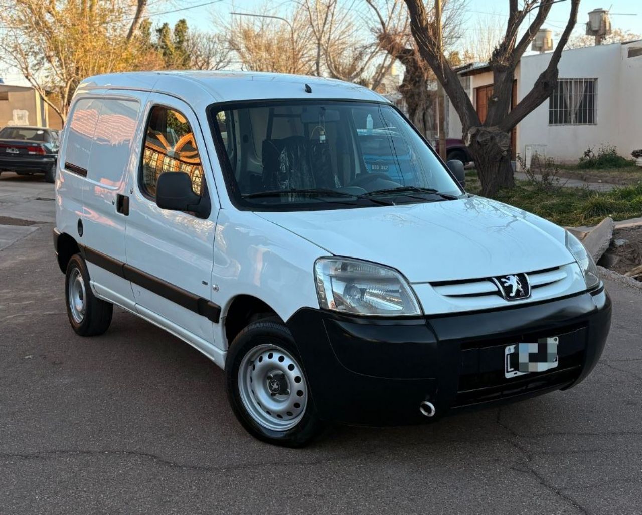 Peugeot Partner Usada Financiado en Mendoza, deRuedas