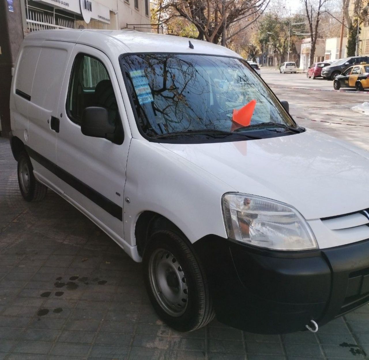 Peugeot Partner Usada Financiado en Mendoza, deRuedas