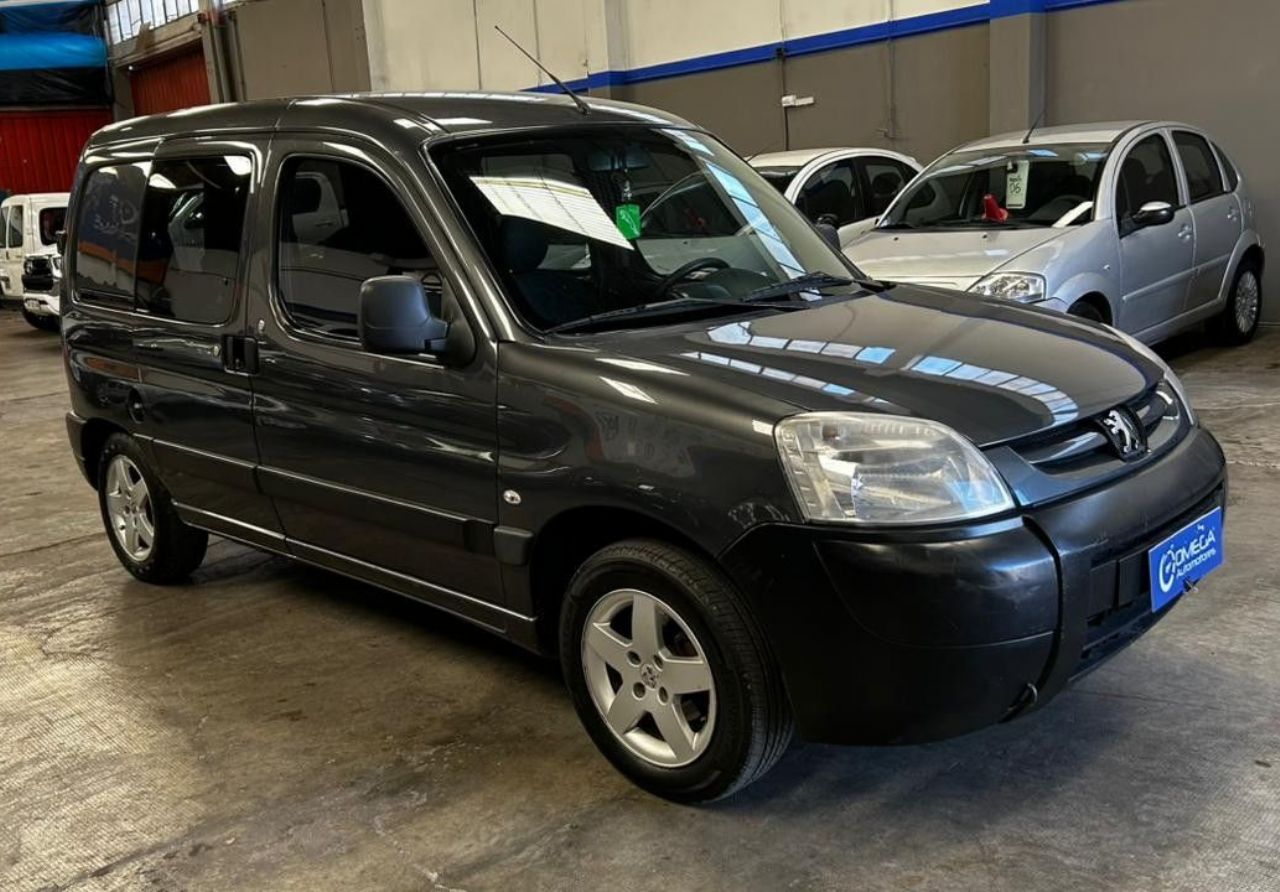 Peugeot Partner Usada Financiado en Mendoza, deRuedas