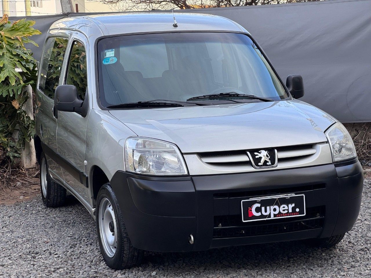 Peugeot Partner Usada Financiado en Córdoba, deRuedas