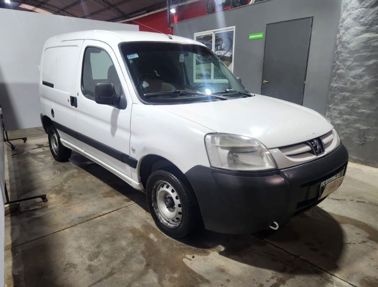 Peugeot Partner Usada en Mendoza, deRuedas