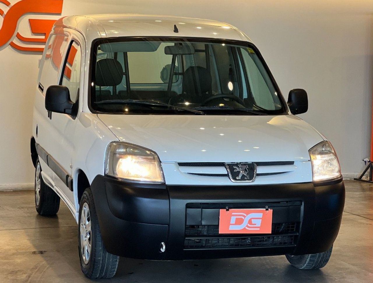 Peugeot Partner Usada Financiado en Córdoba, deRuedas