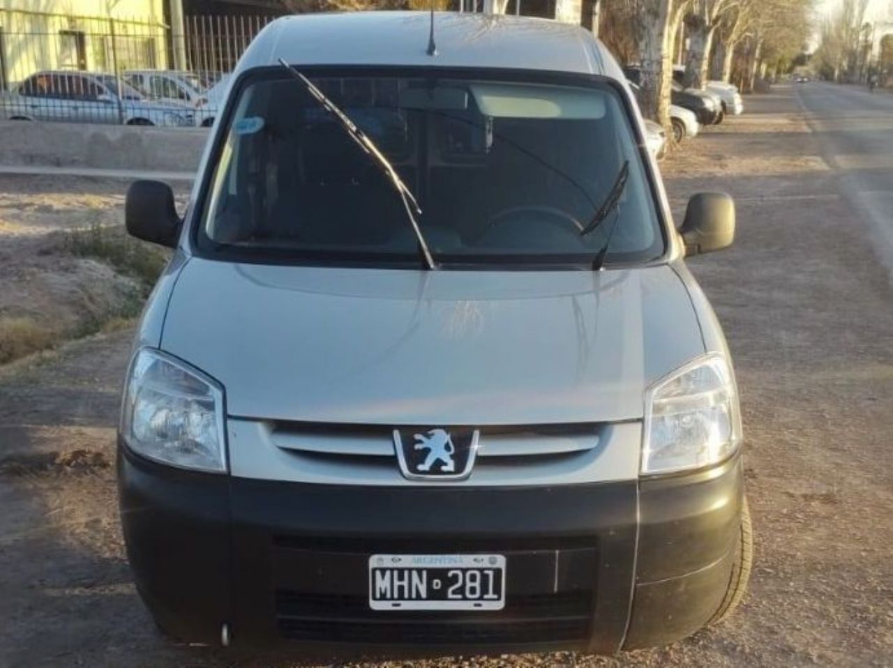 Peugeot Partner Usada en Mendoza, deRuedas