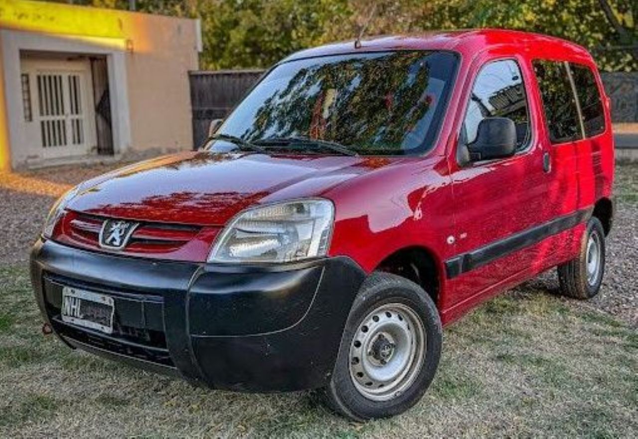 Peugeot Partner Usada en Mendoza, deRuedas