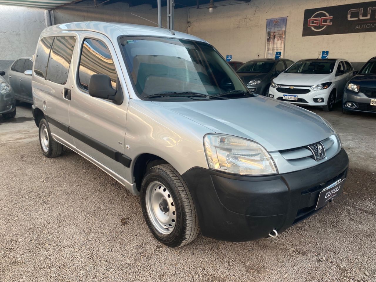 Peugeot Partner Usada Financiado en Mendoza, deRuedas