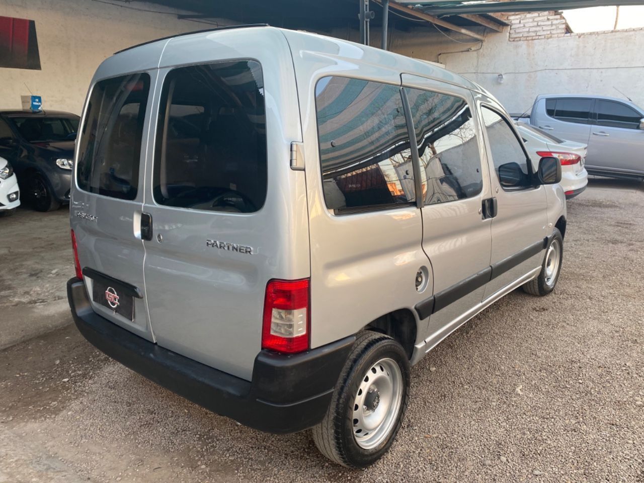 Peugeot Partner Usada Financiado en Mendoza, deRuedas