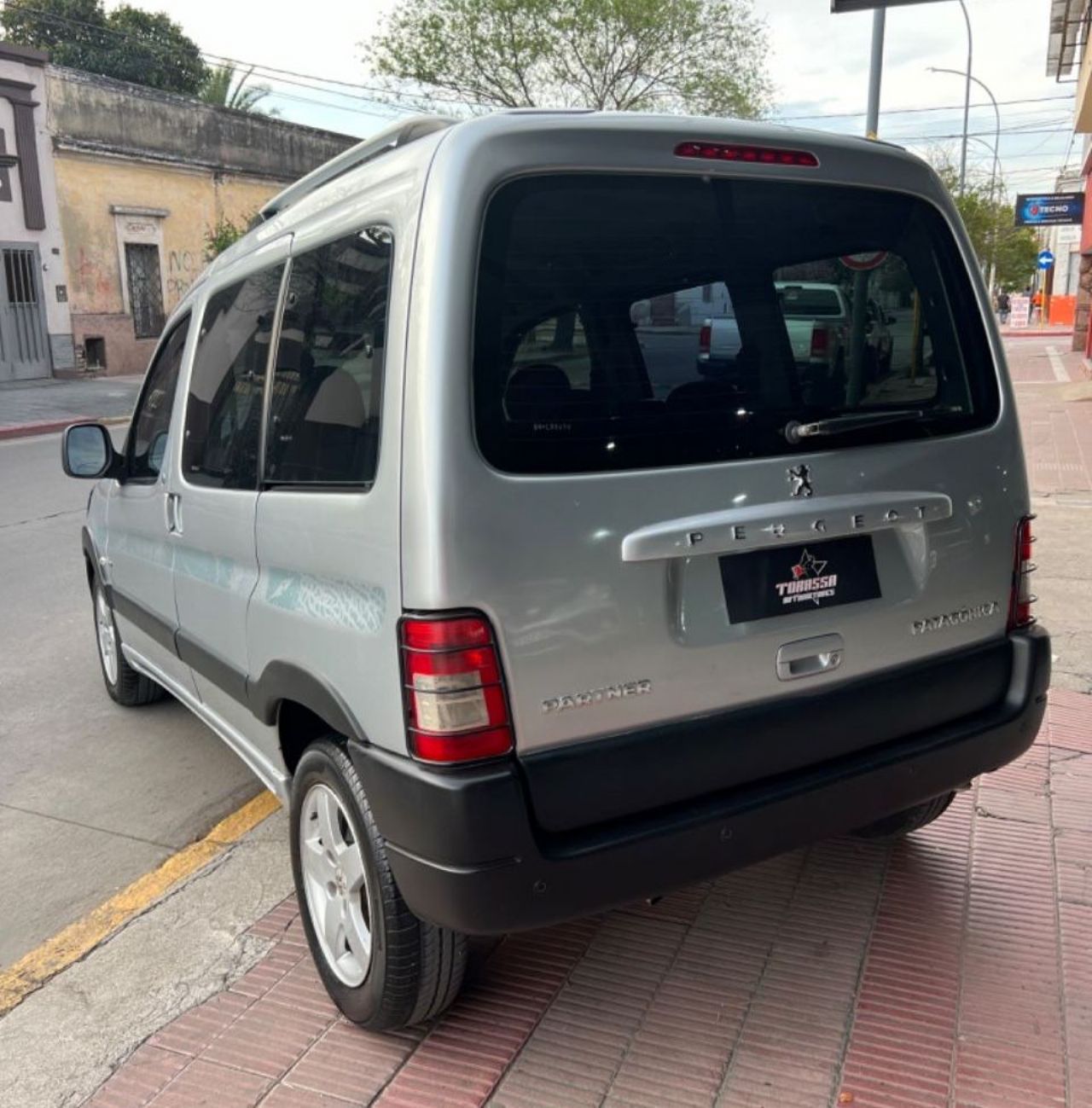 Peugeot Partner Usada en Córdoba, deRuedas