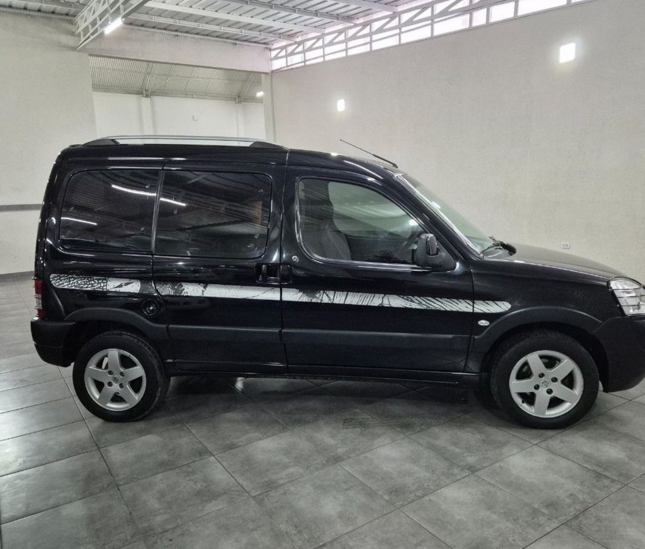 Peugeot Partner Usada Financiado en Mendoza, deRuedas
