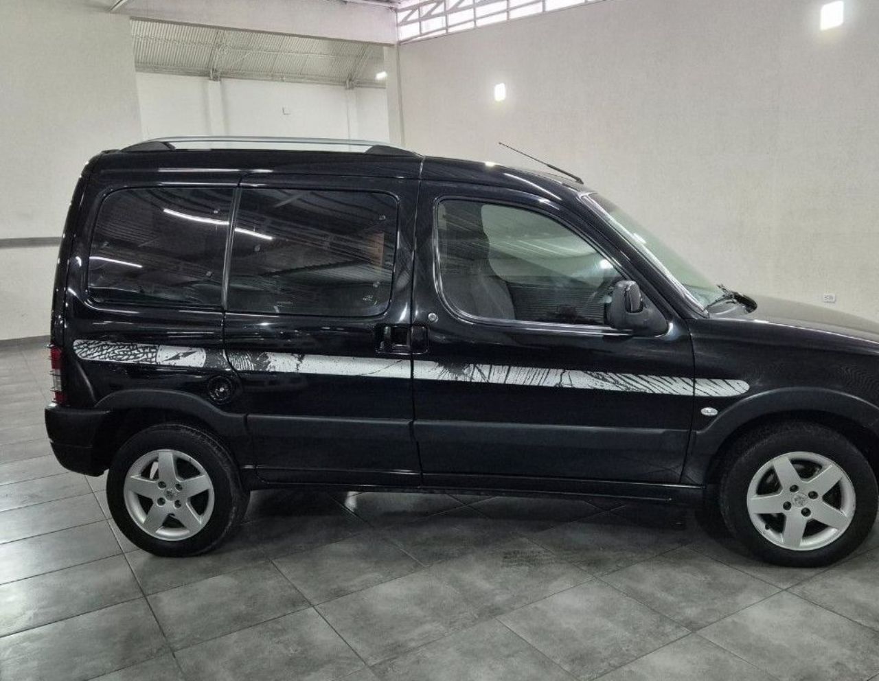 Peugeot Partner Usada Financiado en Mendoza, deRuedas