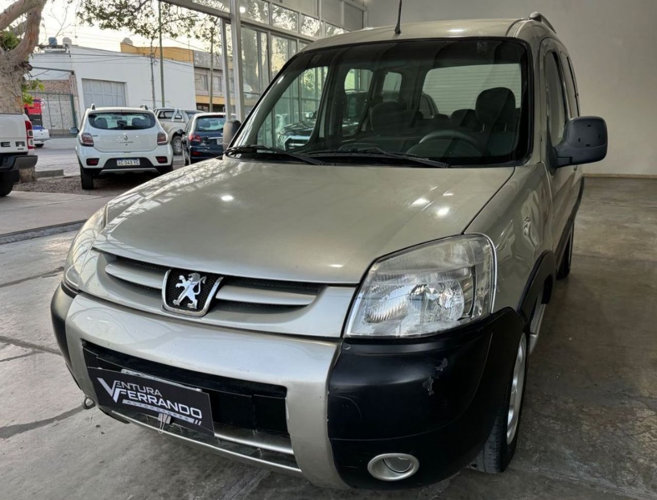 Peugeot Partner Usada Financiado en Mendoza, deRuedas