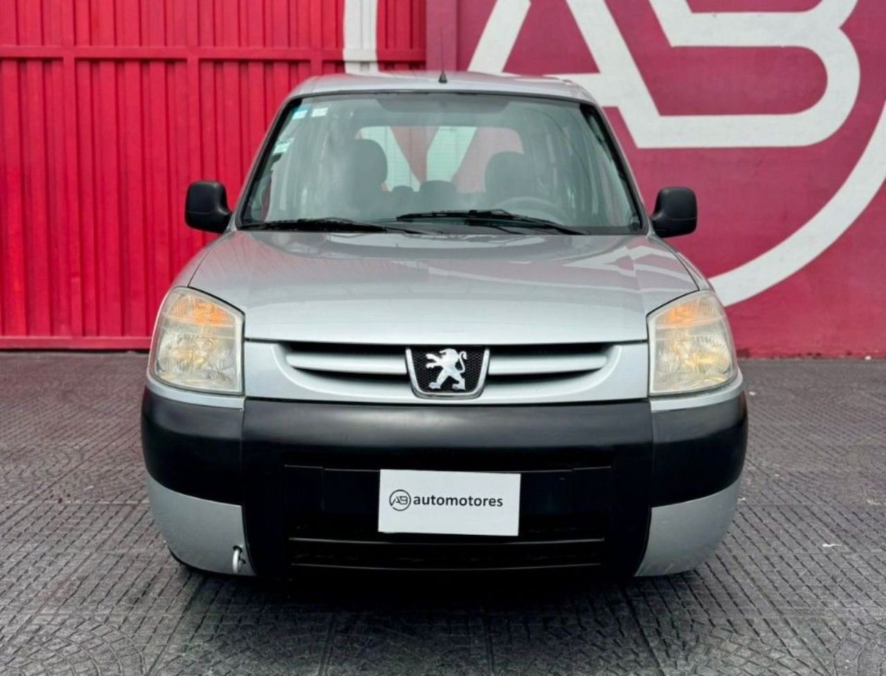 Peugeot Partner Usada en Córdoba, deRuedas